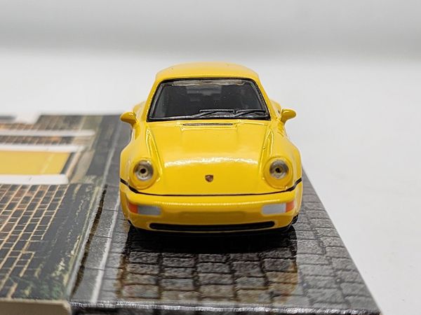 Xe Mô Hình Porsche 911 Turbo 1:64 Schuco ( Vàng )