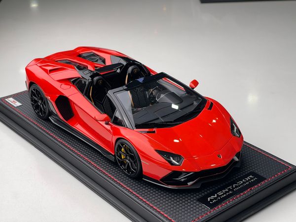 Xe Mô Hình Lambo Aventador Utimae Road 1:18 MR (Arancio Xanto)