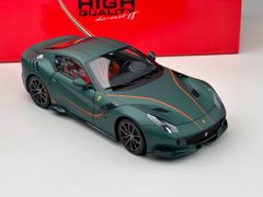 Xe Mô Hình Ferrari F12 TDF Verde Opaco 1:18 BBR  ( Xanh Rêu Nhám Sọc Cam )