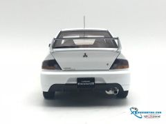 Xe Mô Hình Mitsubishi Lancer Evolution IX 1:18 Super A ( Trắng )