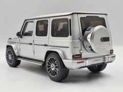 Xe Mô Hình Mercedes-Benz G-Class 2018 Limited Edition 500pcs 1:18 Minichamps ( Bạc )