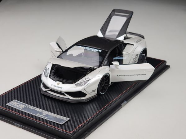 XE MÔ HÌNH LAMBORGHINI HURACAN LB 1:18 ACM (BẠC)