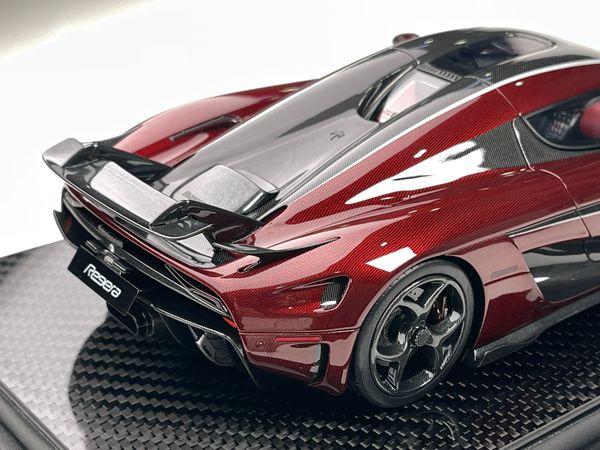 Xe mô hình Koenigsegg Regera 1:18 FrontiArt (Red Carbon)