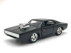 MH DOM'S DODGE CHARGER 1:32 (ĐEN)