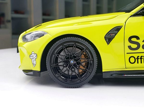 Xe Mô Hình BMW M4 - 2020 1:18 MiniChamps (Safety Car)