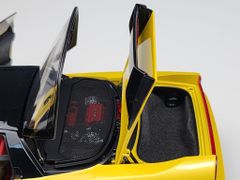 Xe Mô Hình Honda NSX-R (NA2) 1:18 Autoart (Indy Yellow Pearl)