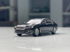 Xe mô hình BMW 750Li xDrive 1:64 MiniGT (Đen)