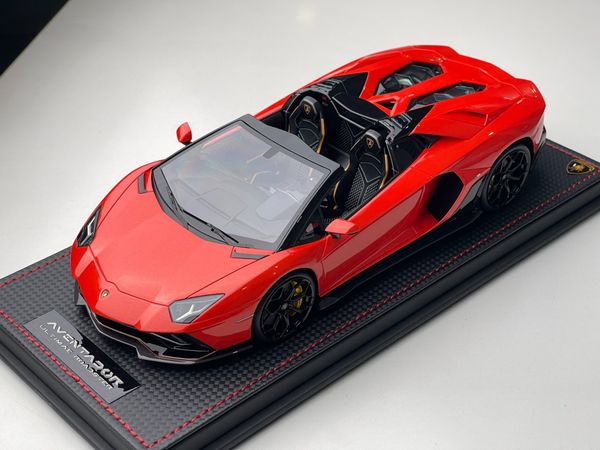 Xe Mô Hình Lambo Aventador Utimae Road 1:18 MR (Arancio Xanto)