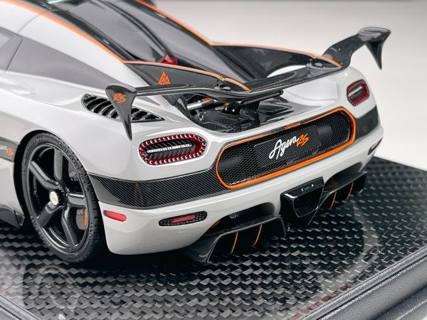 Xe mô hình Koenigsegg Agera RS 1:18 FrontiArt ( Grey )