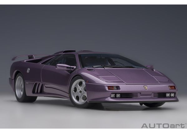 Xe Mô Hình Lamborghini Diablo SE30 Jota 1:18 Autoart (Tím)