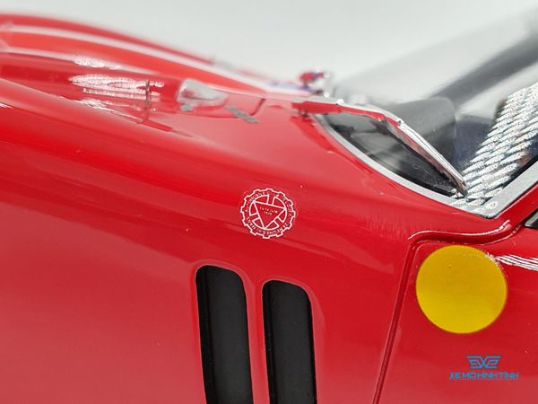 Xe Mô Hình Ferrari 250 GTO #19 1:18 GTSpirit (Đỏ)