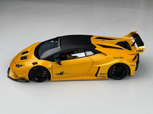 Xe Mô Hình Lamborghini Huracan GT LB-Silhouette Works 1:18 AutoArt (METALLIC YELLOW)