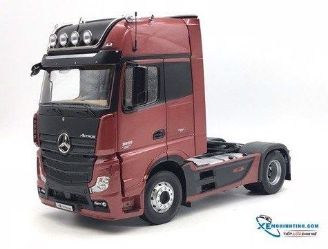 Đầu Kéo Mercedes-Benz Actros GigaSpace 4x2 ĐỎ