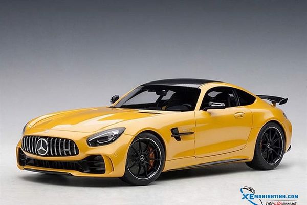 Xe Mô Hình Mercedes-AMG GT R 1:18 Autoart ( Vàng )