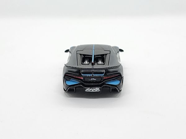 Xe Mô Hình Bugatti Divo Presentation LHD 1:64 Minigt ( Đen )