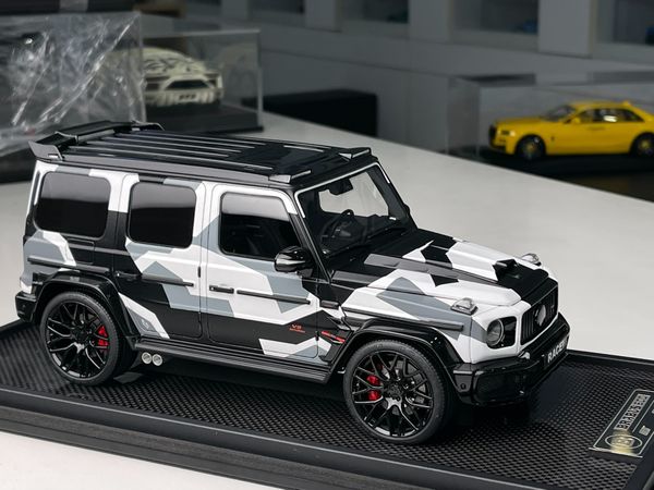 Xe Mô Hình Mercedes Benz Brabus 800 Limited 99 1:18 Motorhelix ( Camouflage / Blue Calipers ) ( 27 - 11 )