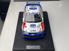 Xe Mô Hình Mitsubishi Lancer Evolution III WRC #4 1:18 One Model ( Trắng Xanh )