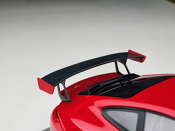 Xe Mô Hình Porsche 911 (991.2) GT2 RS 2018 1:18 Minichamps ( Đỏ Mui Đen )