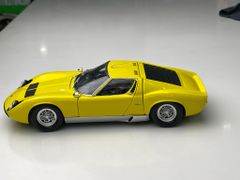 Xe Mô Hình Lamborghini Miura P400SV Kyosho ( Vàng )