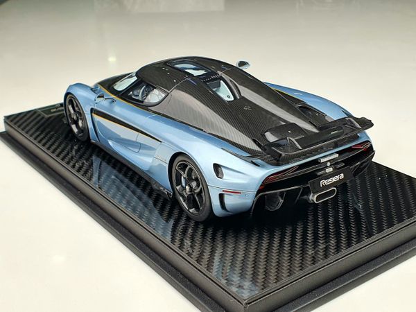 Xe mô hình Koenigsegg Regera 1:18 FrontiArt (Horizon Blue)