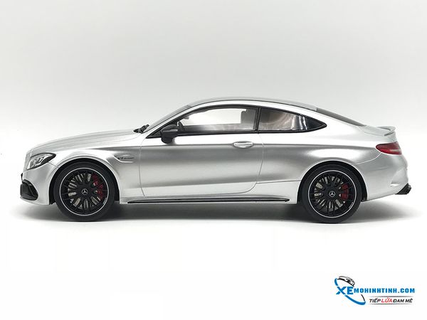 XE MÔ HÌNH MERCEDES BENZ C63S COUPE 1:18 GTSPIRIT (BẠC)