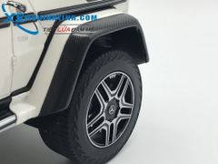 XE MÔ HÌNH MERCEDES-BENZ G500 4X4 1:18 GTSPIRIT (TRẮNG)