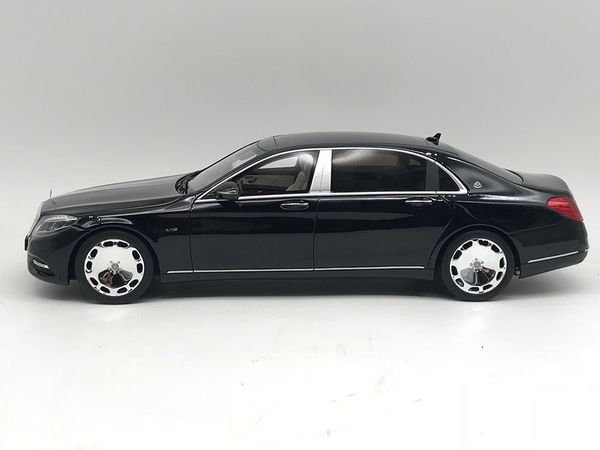 GT162 MH GTSPIRIT 1:18 MERCEDES MAYBACH S600 (ĐEN)