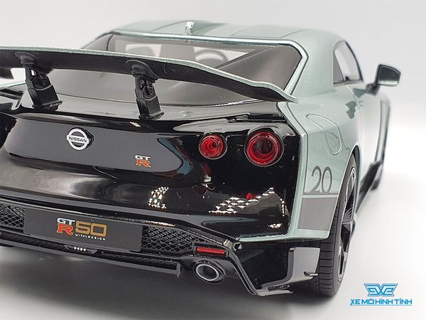 Xe Mô Hình Nissan GT-R R50 2021 1:18 GTSpirit ( Xám )