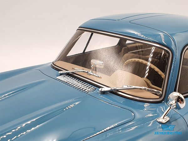 Xe Mô Hình Mercedes-Benz 300 SL Coupe 1:12 GTSpirit ( Xanh )