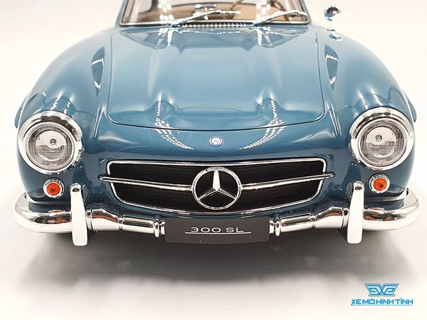 Xe Mô Hình Mercedes-Benz 300 SL Coupe 1:12 GTSpirit ( Xanh )