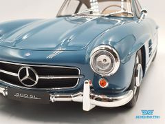 Xe Mô Hình Mercedes-Benz 300 SL Coupe 1:12 GTSpirit ( Xanh )