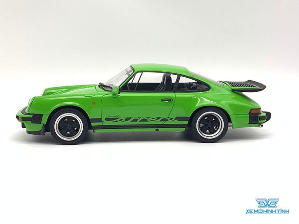Xe Mô Hình Porsche 911 3.2 Carrera 1974 1:18 GTSpirit ( Xanh Lá )