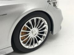 Xe Mô Hình Mercedes S65 AMG Convertible 1:18 GTSpirit ( Bạc )