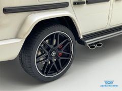 Xe Mô Hình Mercedes-Benz G63 2020 1:18 GT Spirit ( Trắng )