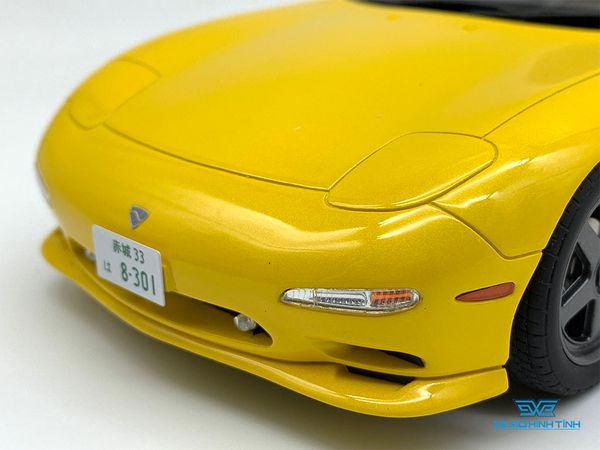 Xe Mô Hình Mazda RX-7 FD3S + Figure 1:18 Kyosho ( Vàng )