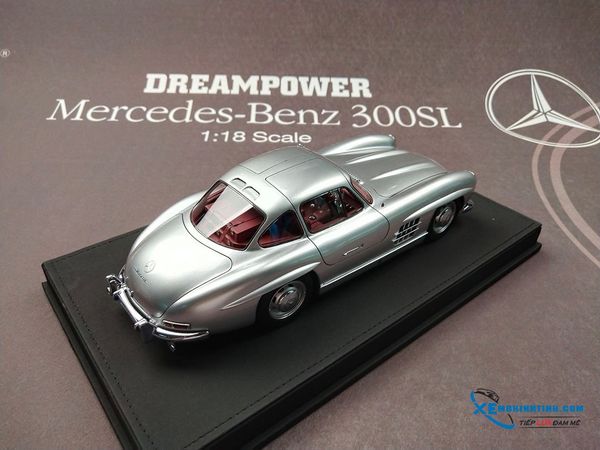 Xe Mô Hình Mercedes-Benz 300SL Limited  #44 1:18 DreamPower ( Bạc )