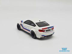 Xe Mô Hình BMW M4 W/M Stripe 1:64 MiniGT ( Trắng )