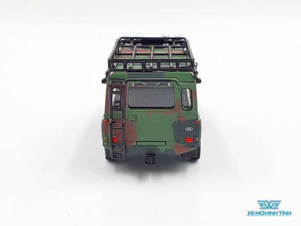 Xe Mô Hình Land Rover Defender 110 Military Canouflage 1:64 Mini GT (Xanh Quân Đội)