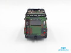 Xe Mô Hình Land Rover Defender 110 Military Canouflage 1:64 Mini GT (Xanh Quân Đội)