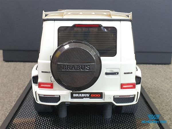 Xe Mô Hình Mercedes-Benz Brabus 800 Limited 199pcs 1:18 Motor Helix ( Trắng )