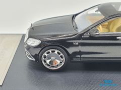 Xe Mô Hình Mercedes-Maybach S680 1:64 Master (Đen)