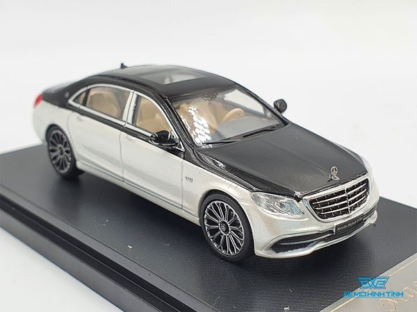 Xe Mô Hình Mercedes-Maybach S-Class 1:64 Master (Trắng Mui Đen)