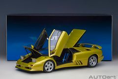 Xe Mô Hình Lamborghini Diablo SE 30th Anniversary Edition (Giallo Spyder) 1:18 Autoart ( Vàng )