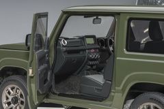 Xe Mô Hình Suzuki Jimny JB64 1:18 Autoart ( Xanh Rêu )