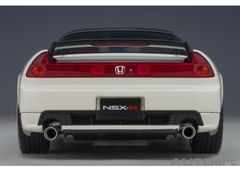 Xe Mô Hình Honda NSX-R (NA2) 1:18 Autoart ( Trắng Nội Thất Đỏ )