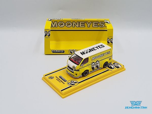 Xe Mô Hình Toyota Hiace Widebody Mooneyes 1:64 Tarmac Works ( Vàng )