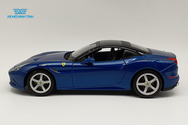 XE MÔ HÌNH FERRARI CALIFORNIA T 1:18 CLOSE TOP BBURAGO (XANH)