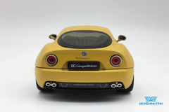 Xe Mô Hình Alfa Romeo 8C Competizione 1:24 Welly (Vàng)