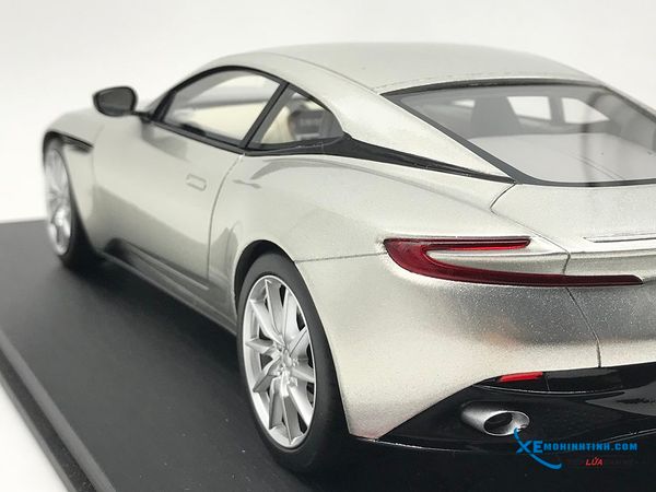 Xe Mô Hình Aston Martin DB11 1:18 Top Speed ( Bạc )