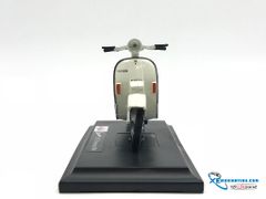 Vespa Pk 125 Automatia ( 1984) 1:18 Maisto Trắng